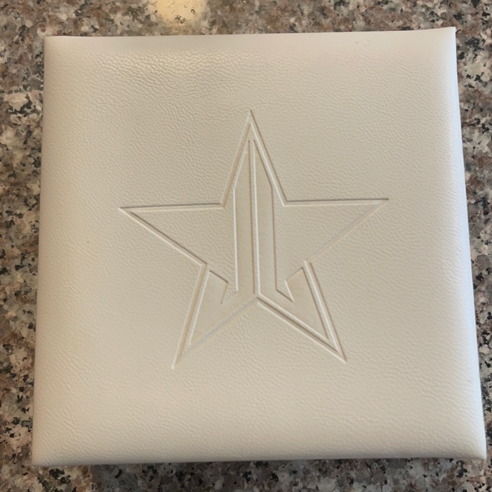 Jeffree Star Cosmetics Extreme Frost